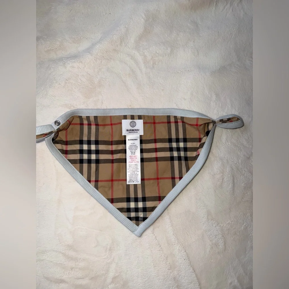 Burberry bandana style